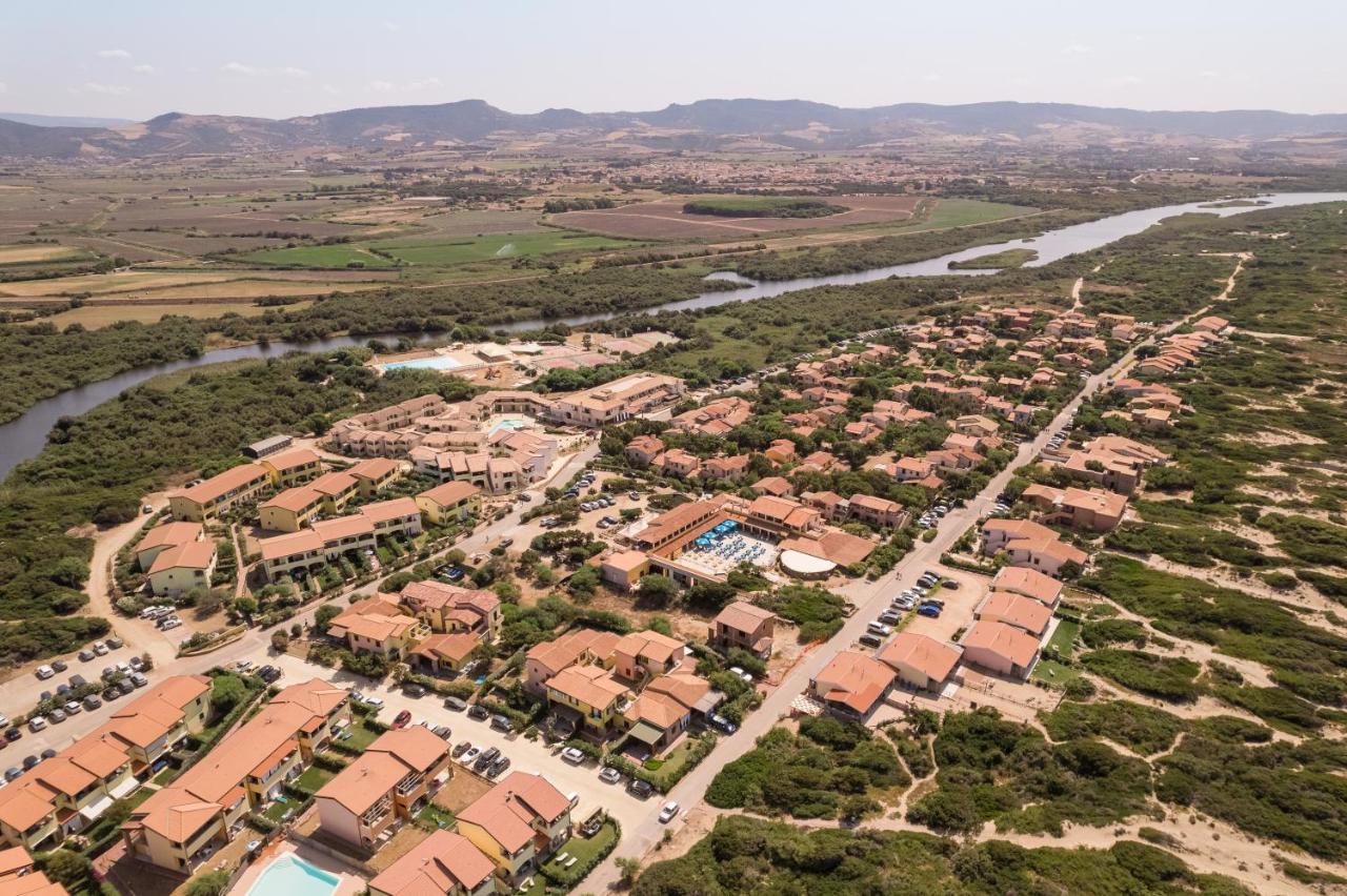 Mimose Beach Village Badesi Exterior foto