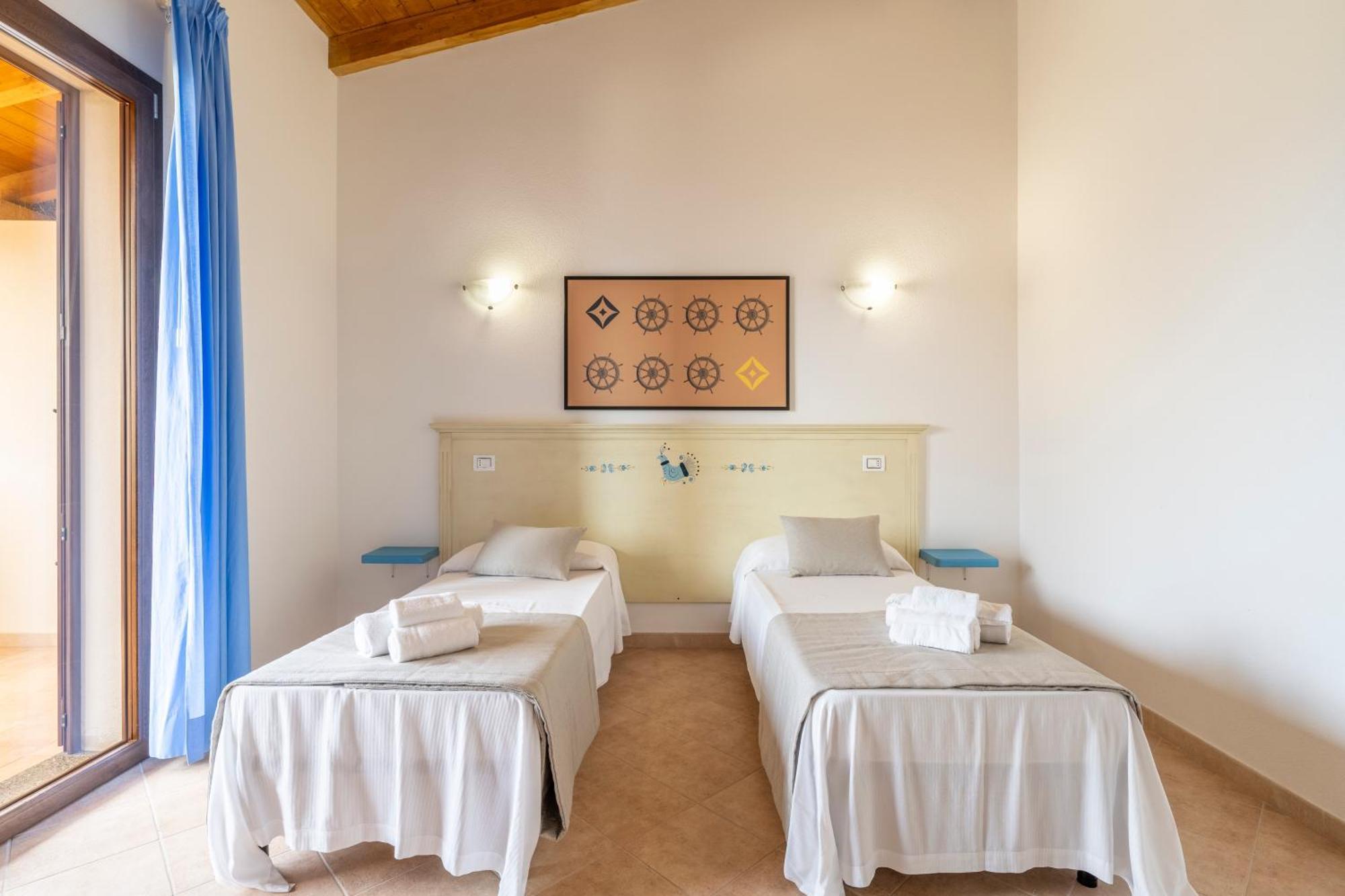 Mimose Beach Village Badesi Exterior foto