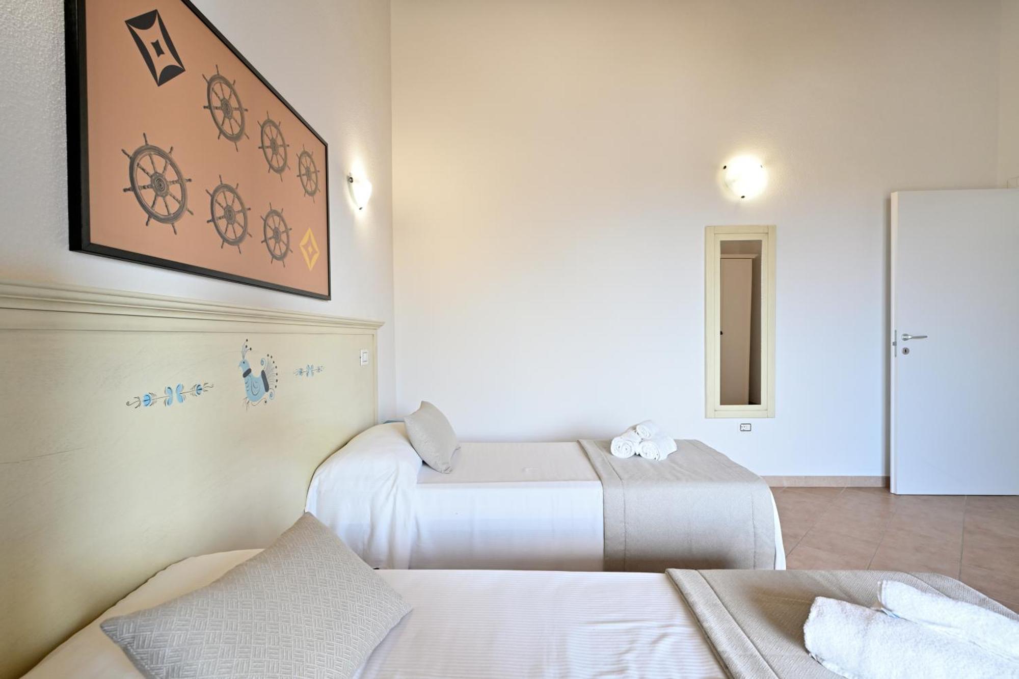 Mimose Beach Village Badesi Exterior foto