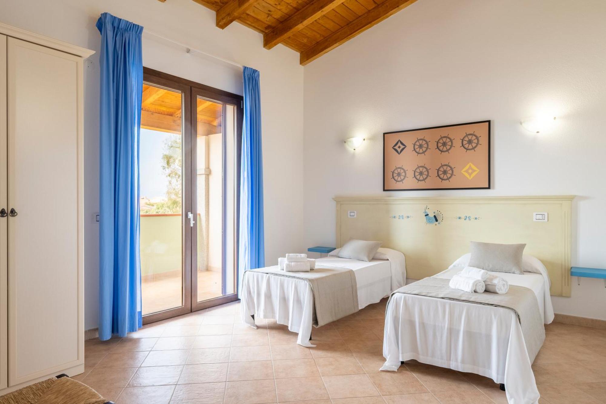 Mimose Beach Village Badesi Exterior foto