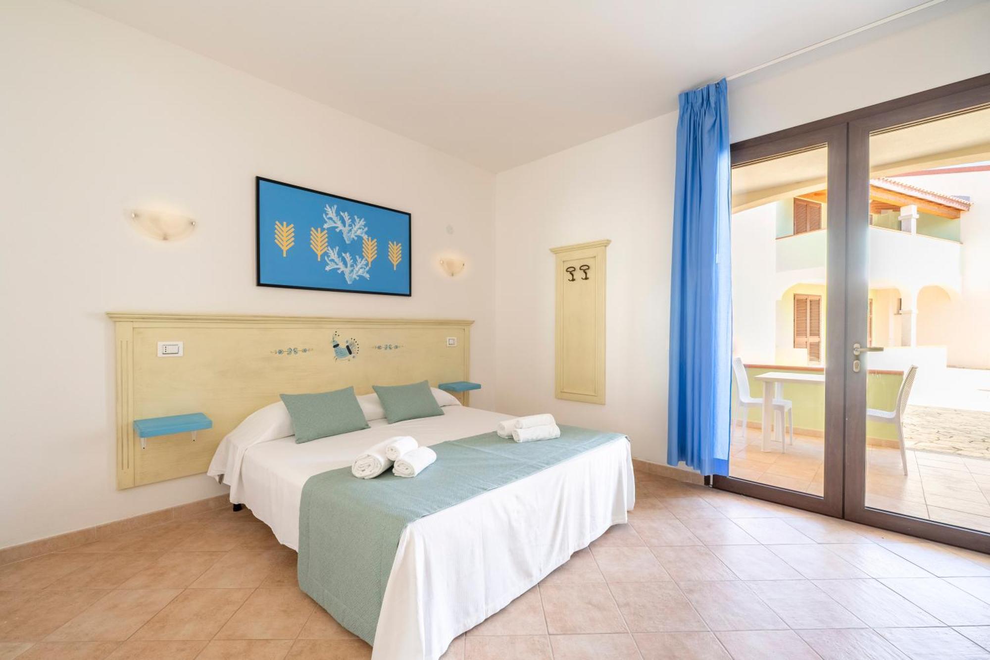 Mimose Beach Village Badesi Exterior foto